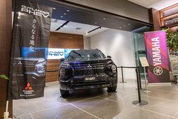 �h�N���}�����őI�Ԏ���h�Ƃ����V�������l��񏥁B�A�E�g�����_�[PHEV�A�������̔閧�ɔ���g�[�N�V���[���|�[�g