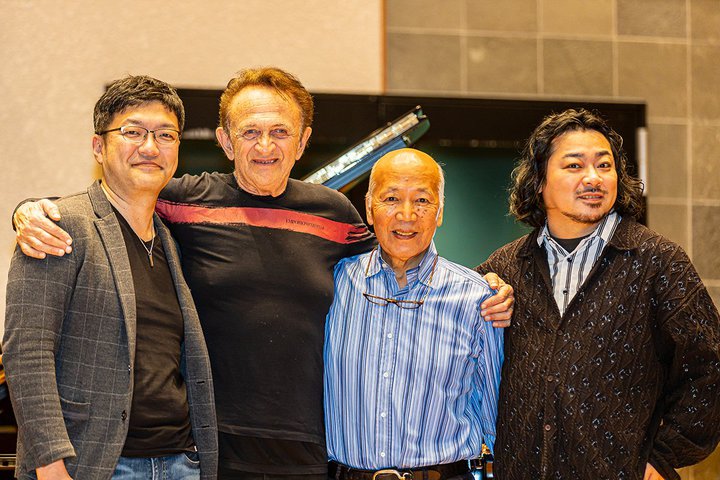 ���B�[�i�X���R�[�h�����̃_�C���N�g�J�b�e�B���O�ɒ���I�g�W���Y�h�̌��ꊴ���X�^�W�I����N�x���������͂�����