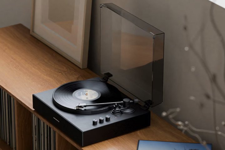 amadana�A�X�s�[�J�[�������R�[�h�v���[���[�uPR30�v