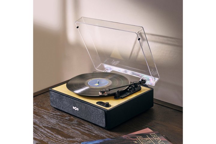 House of Marley�A�X�s�[�J�[�����̃|�[�^�u���A�i���O�v���[���[�uRise Up Bluetooth Turntable�v