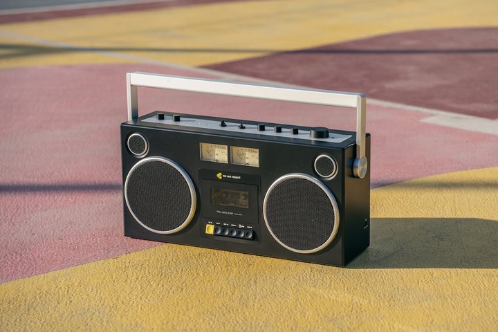 We Are Rewind�A�^�ĉ\�ȁg���g���f�U�C���h�|�[�^�u���J�Z�b�g�f�b�L