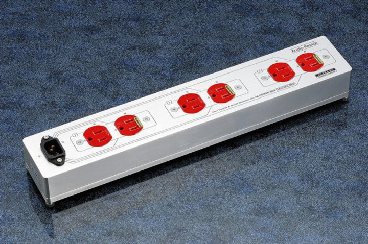 �I�[�f�B�I���v���X�A�d���A�N�Z�T���[�Ȃ�14���i�����i����B6/1���