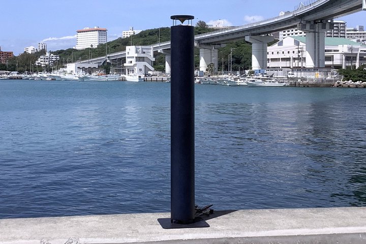 �m���I�[�f�B�I�A����Y�̗�������h�荞�񂾁u�����X�s�[�J�[�v�B�ߔe�̓W����ŏ���I