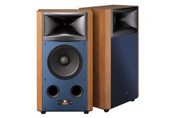 JBL�X�^�W�I���j�^�[�̐V�t���O�V�b�v�uMODEL 4369�v���ʎ�����B�H�t���e���I����5/23�J��