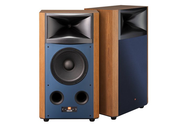 JBL�X�^�W�I���j�^�[�̐V�t���O�V�b�v�uMODEL 4369�v���ʎ�����B�H�t���e���I����5/23�J��