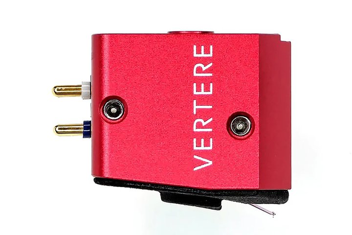 VERTERE�A242���~�̃t���O�V�b�vMC�J�[�g���b�W�uRUBY ONE MC�v�B�g�t���b�g�E�o�����X�h�v�z��ǋ�