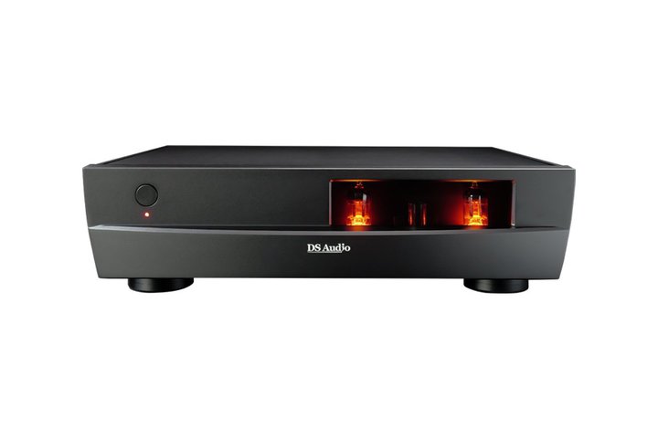 DS Audio�A���k���ƖL���Ȕ{���𗼗������^��ǃn�C�u���b�h�E�t�H�m�C�R���C�U�[�uTB-50�v