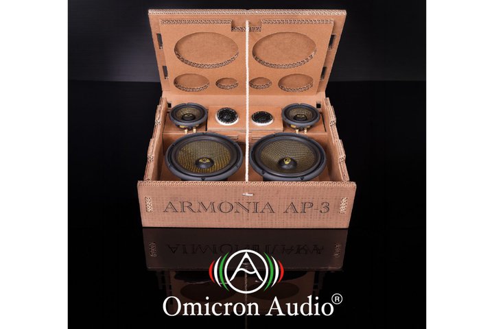 �C�[�X�E�R�[�|���[�V�����A�ɃJ�[�I�[�f�B�I�u�����h�uOmicron Audio�v�戵�J�n�B�X�s�[�J�[���j�b�g3�@��ƃT�u�E�[�t�@�[1�@��