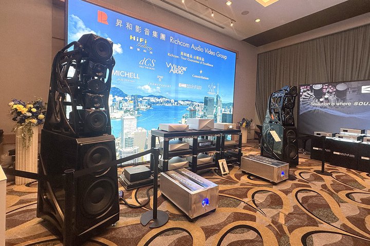 �����`�V���E��Wilson Audio��1.2���~�X�s�[�J�[�uautobiography�v�����o���f���B�u�ߋ��ō����x���̎d�オ��v
