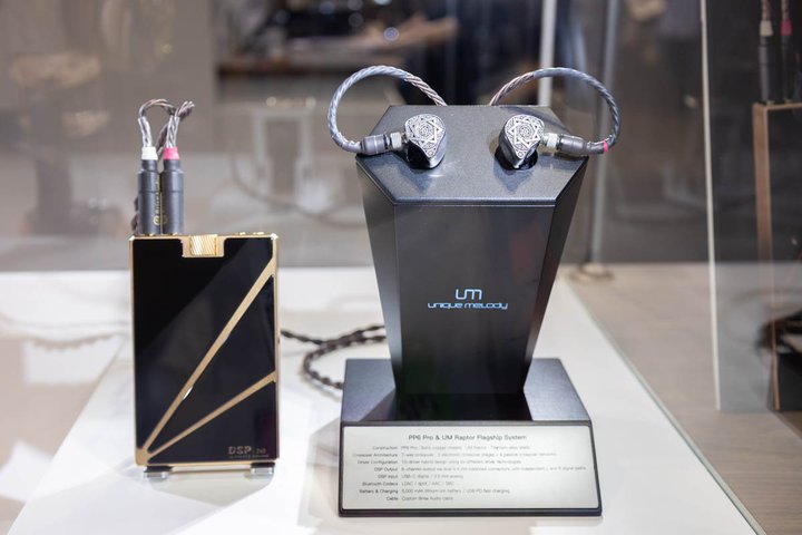 �����`�V���E��Unique Melody�A�C���z���{��p�A���v�̃t���O�V�b�v�V�X�e�����\�^DITA�AForte Ears���v���g�^�C�v���I