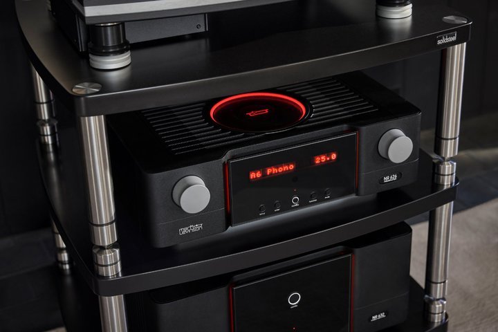 Mark Levinson�A�V����A���v�uNo 600�V���[�Y�v3���f���BPure Path�݌v�[���^�V�f�U�C���uTectonic�v�̗p