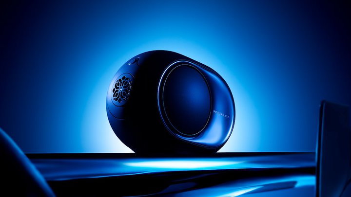 �f�r�A���A���C�����X�X�s�[�J�[�gPhantom Ultimate�h�ɓ��ʃJ���[�uPulse Blue�v