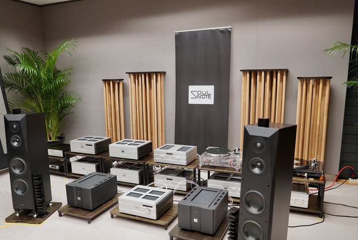��TIAS��SOULNOTE�A�V���i�uZ-3X�v�uR-3�v�ɂ��Ǝ��f�W�^���`�������uUSS�v���f���B�t�H�m�C�R�uE-3MC�v��