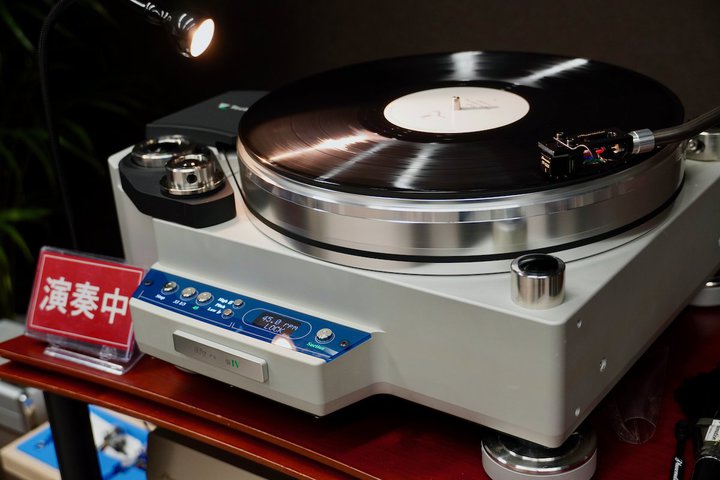 ��TIAS���t�F�[�Y���[�V�����A�`�^���{�f�B�̗p�̐VMC�J�[�g���b�W�uPP-2200�v���I�B11�������̃p���[�A���v�uMA-3000�v��