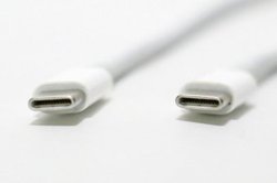 USB PD̍[dAӂׂ3̃|Cg