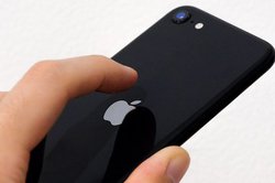 iPhone̔wʃ^bv֗I D݂ɎgȂ