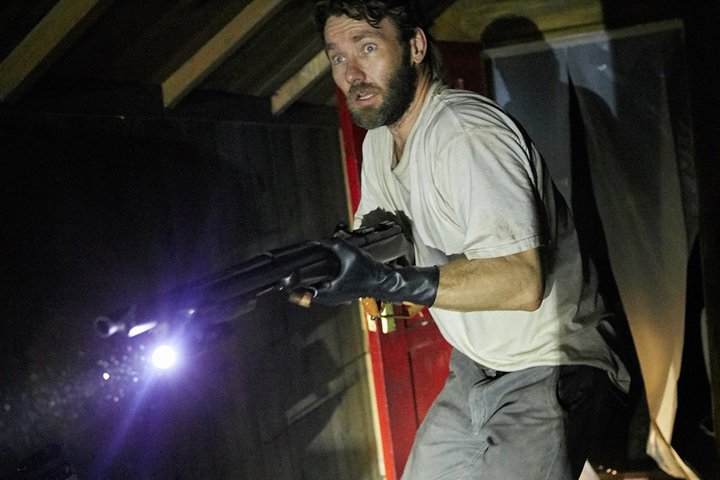 �f��A�h�o�C�U�[�������T���T�u�X�N����1�{�B�w�C�b�g�E�J���Y�E�A�b�g�E�i�C�g�x