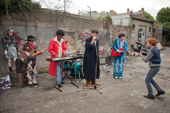 �T���g���K���A������ݏo���������Ɍ���ׂ��t���y�f��I