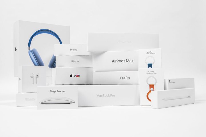 �\�j�[��A�b�v�����u�E�v���v�����B�p�b�P�[�W�Ɍ���V���ȃg�����h