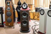 �_�C�i�~�b�N�I�[�f�B�I5555�̐얔�������񂪌��AB&W�u801 D4�v�g�A�r�[���[�h�G�f�B�V�����h�̓��ʂȉ�