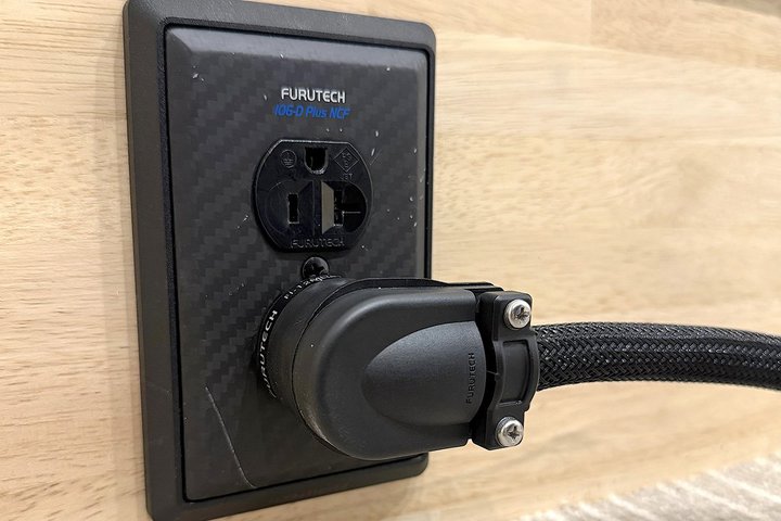 �g�J�����̕ǃR���h���~���I�w�G���E�I�[�f�B�I�A�N�Z�T���[�x�ҏW���IMVP�A�t���e�b�N�́gL�^�v���O�h�d���P�[�u��