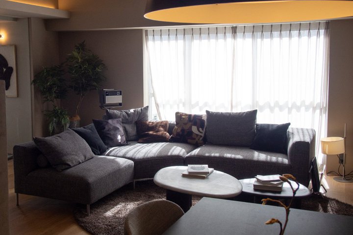 ���m�x�邪�T�[�r�X�uThe R.�v��i���A�uG1�R���Z�v�g���[���v��XGIMI�̃v���W�F�N�^�[���Z�b�e�B���O