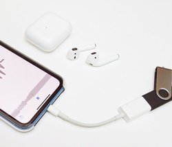  iOS 13 V@\I OtXg[W̉yĐł̂֗