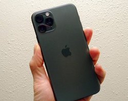 ^钆Be`XBiPhone 11uiCg[hṽtHgReXg