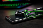 Razer�A�u�����h����BT�C���z���uRaze Hammerhead BT�v