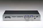 �~�b�N�X�E�F�[�u�A�����J�Ẫw�b�h�z���Ղ�Prism Sound��USB DAC&�v���A���v�uCallia�v���o�W