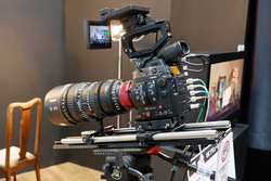 ��4K8K�@�ޓW���t�B���b�v�X�A���{����DisplayHDR 1000�Ή����j�^�[�^�L���m����8K�\�����[�V������W��