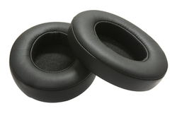 YAXI�A�ϋv�������߂��uBeats Studio�v�w�b�h�z���p�C���[�p�b�h