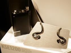 �y�w�b�h�z���ՁzSHURE�A�R���f���T�[�^�C���z���V���f���uKSE1200�v�BDAC�񓋍ڂ�198,000�~