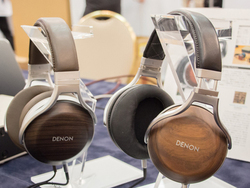 �y�w�b�h�z���Ձz�f�m���A�ŐV�w�b�h�z���uAH-D5200�v�����̓��f���uAH-D7200�v�Ɣ�r����