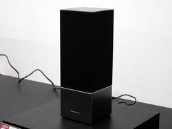 �p�i�\�j�b�N���AGoogle�Ή��X�}�[�g�X�s�[�J�[�uSC-GA10�v�B�������́A3���~�O��