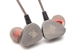 e���C���z���A2,480�~�Ńt�����^���n�E�W���O�̗p�̃C���z���uAUGLAMOUR E100-J�v