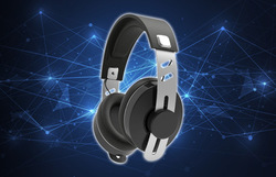 ��C�≮�A�召2�̃h���C�o�[�𓋍ڂ����u�f���A���h���C�o3D�w�b�h�z���v