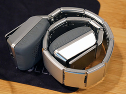 ���|�^����FiiO�A�V�C���z���Q�l�W���^final��MYTEK�̃R���{�W���^�X�C�X�̐E�l�ɂ��n���h���C�h�w�b�h�z��