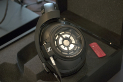 ���|�^�����[���n�C�U�[�uHD 820�v�ŏI���i�Ł^JVC�uWOOD/SOLIDEGE�v���C�����X���S�ɓW��