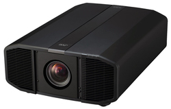 JVC�A�R���g���X�g������߂�8K�\���Ή��Ɩ��p�v���W�F�N�^�[�uDLA-VS4700�v