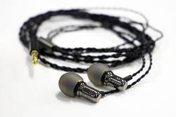 Noble Audio�A�_�C�i�~�b�N�h���C�o�[���ڃC���z����2�e�uEDC Bell�v�B�^�J➑̂��̗p