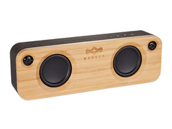 House of Marley�A�|�ƃt�@�u���b�N�f�ނ�Bluetooth�X�s�[�J�[�uGET TOGETHER�v