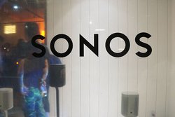��SONOS�̃X�s�[�J�[�A10���ɍ��������BNASDAQ����Ƃ����{�ł̓X���[���X�^�[�g