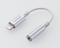 �G���R���A�Ȃ���f���ɋ���Lightning-3.5mm�C���z���[�q�ϊ��P�[�u��