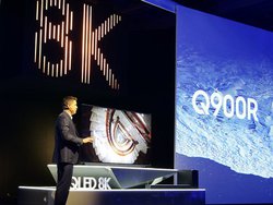 ��IFA���T���X���A8K�e���r �gQLED 8K�h��9���ɔ����B�ő�85�^��4�T�C�Y�A�P�x4,000nit