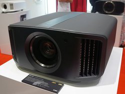 ��IFA��JVC�P���E�b�h�A�V����D-ILA�`�b�v���ڂ̃l�C�e�B�u4K�v���W�F�N�^�[�uDLA-N7/N5�v