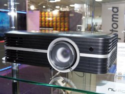 ��IFA��Optoma����Alexa�Ή��E4K�v���[���[������ �g�X�}�[�g�v���W�F�N�^�[�h �uUHD51A�v