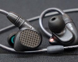 �\�j�[�A�v�������C�����j�uIER-M9�v�uIER-M7�v10��6�������BM9��13���~�O��