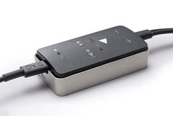 beyerdynamic�AiOS/Android���Ή��̏��^DAC/�w�b�h�z���A���v�uImpacto universal�v