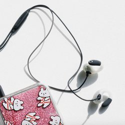 ambie�A�g�����ǂ��Ȃ��h�C���z���ɃN���A�f�ނ̃W���[�i���X�^���_�[�h�R���{���f��